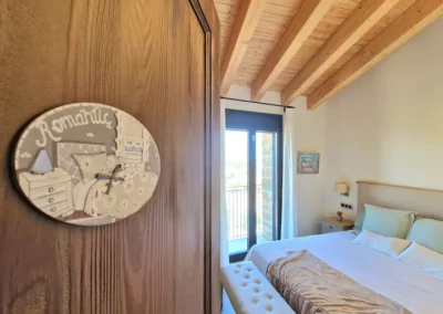 dormitorio doble de la casa rural Cal Roseto de Palou