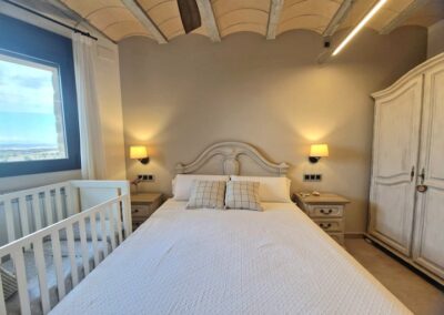 dormitorio doble de la casa rural Cal Roseto de Palou