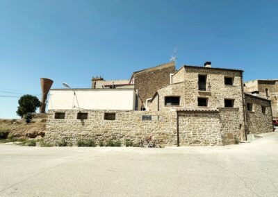 Fachada de la casa rural Cal Roseto de Palou